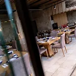 Acouga Boutique Hotel *