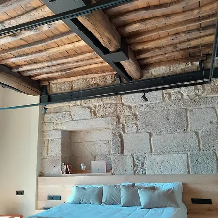 Acouga Boutique Hotell *