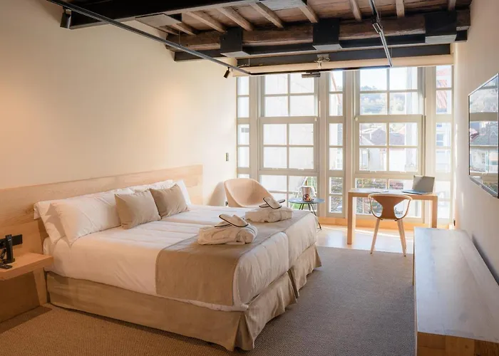 מלון Acouga Boutique